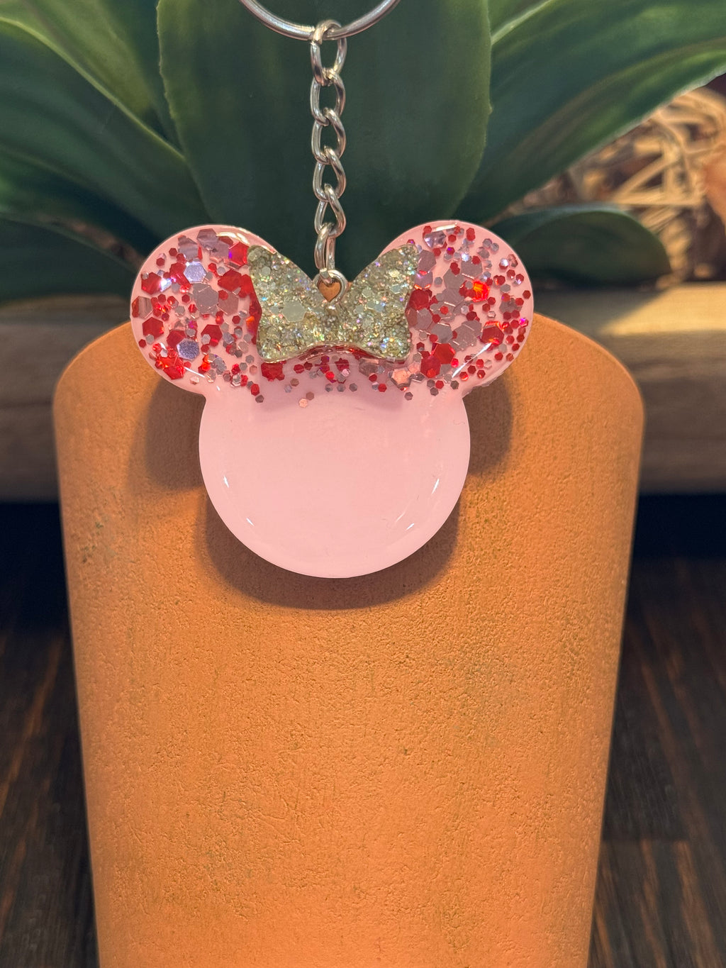 Mouse Head With Bow Keychain
