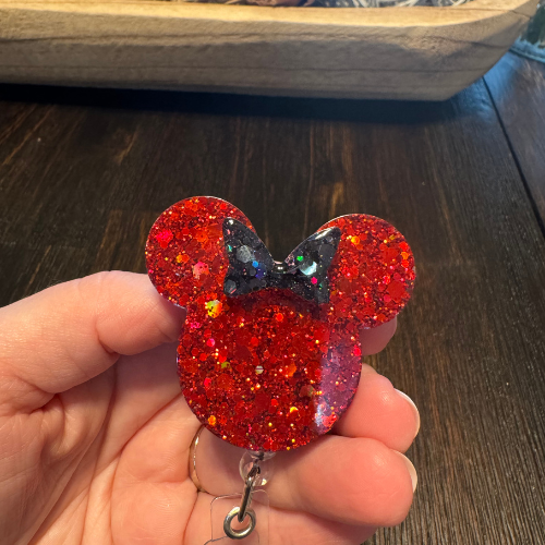 Mouse head retractable badge reel